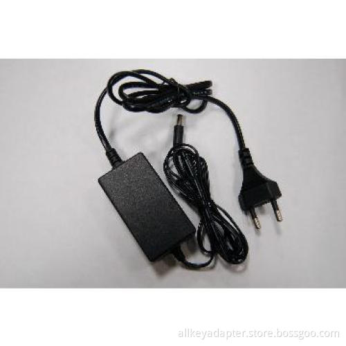 Desktop adapter
